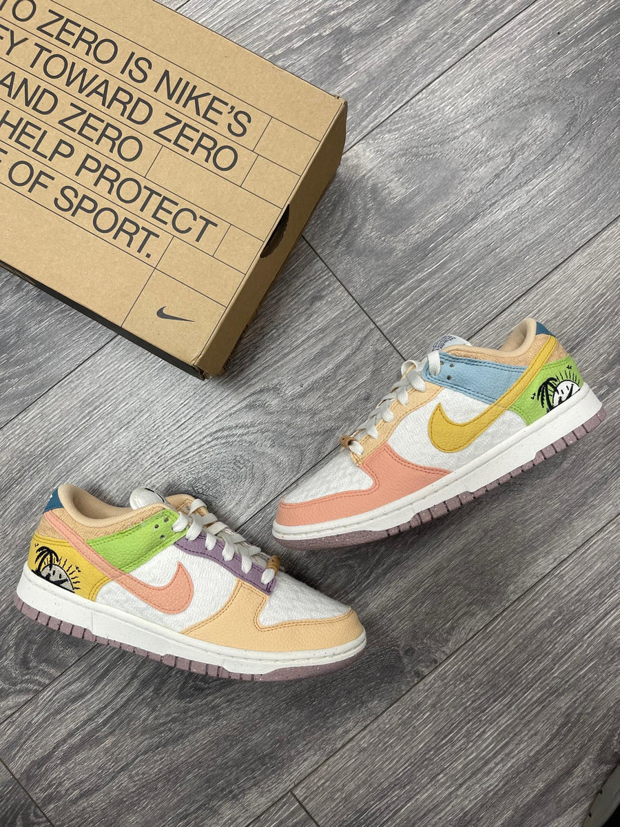 Nike Dunk Low SE Sun Club Women