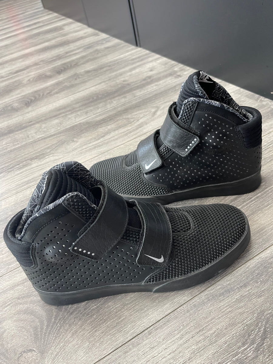 Pre-Owned Nike Flystepper 2K3 (Black)