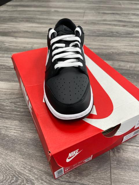 Nike Dunk Low Black White