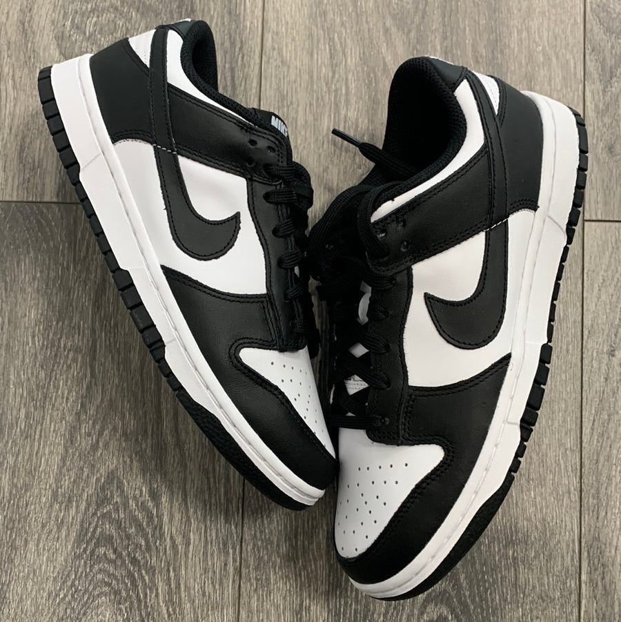 Nike Dunk Low x Panda (W)