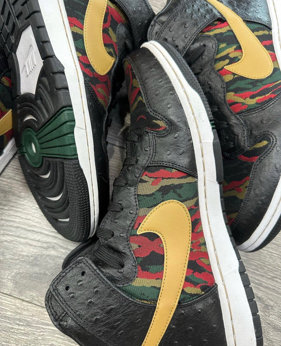 Nike Dunk CMFT Tiger Camo