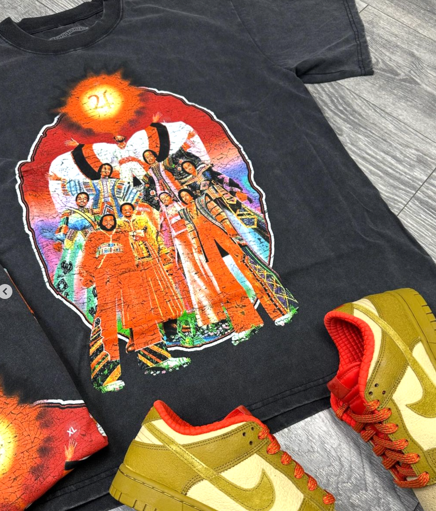 Earth Wind & Fire Tee