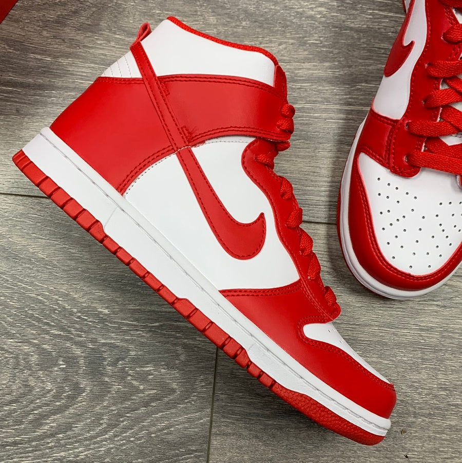 Nike Dunk High Championship Red (Grade School)