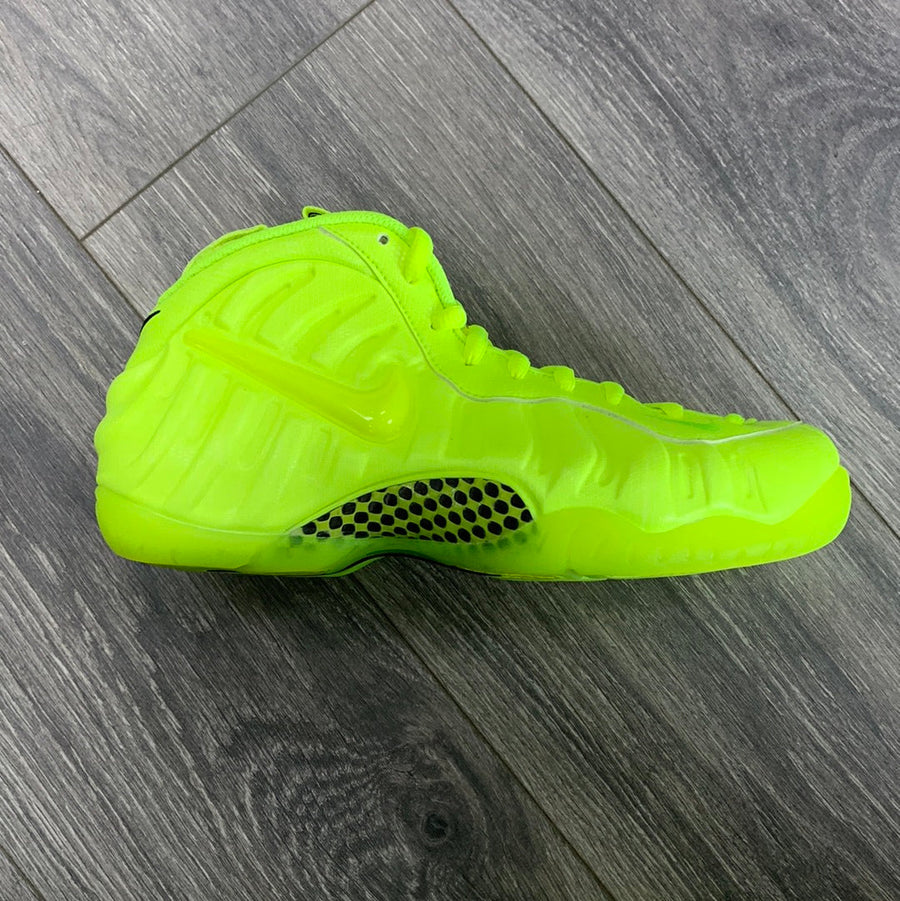 Air Foamposite Pro Volt