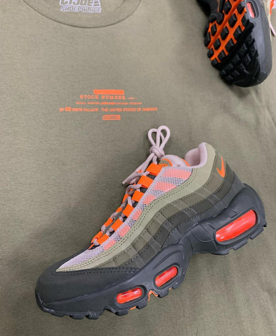 Air Max 95 OG Neutral Olive Total Orange